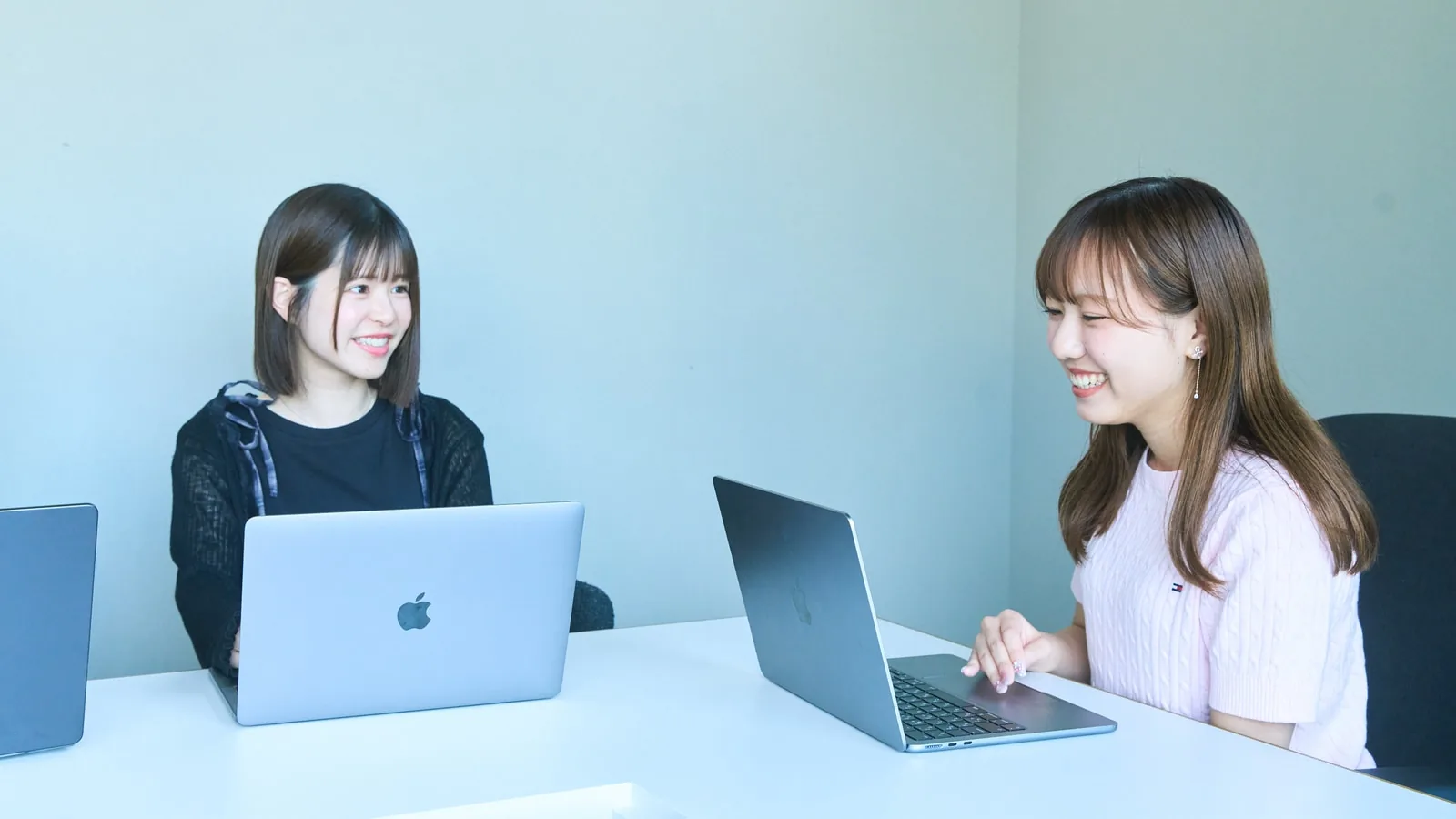 動画編集スタッフ(SNS広告・ショート動画)の募集職種イメージ