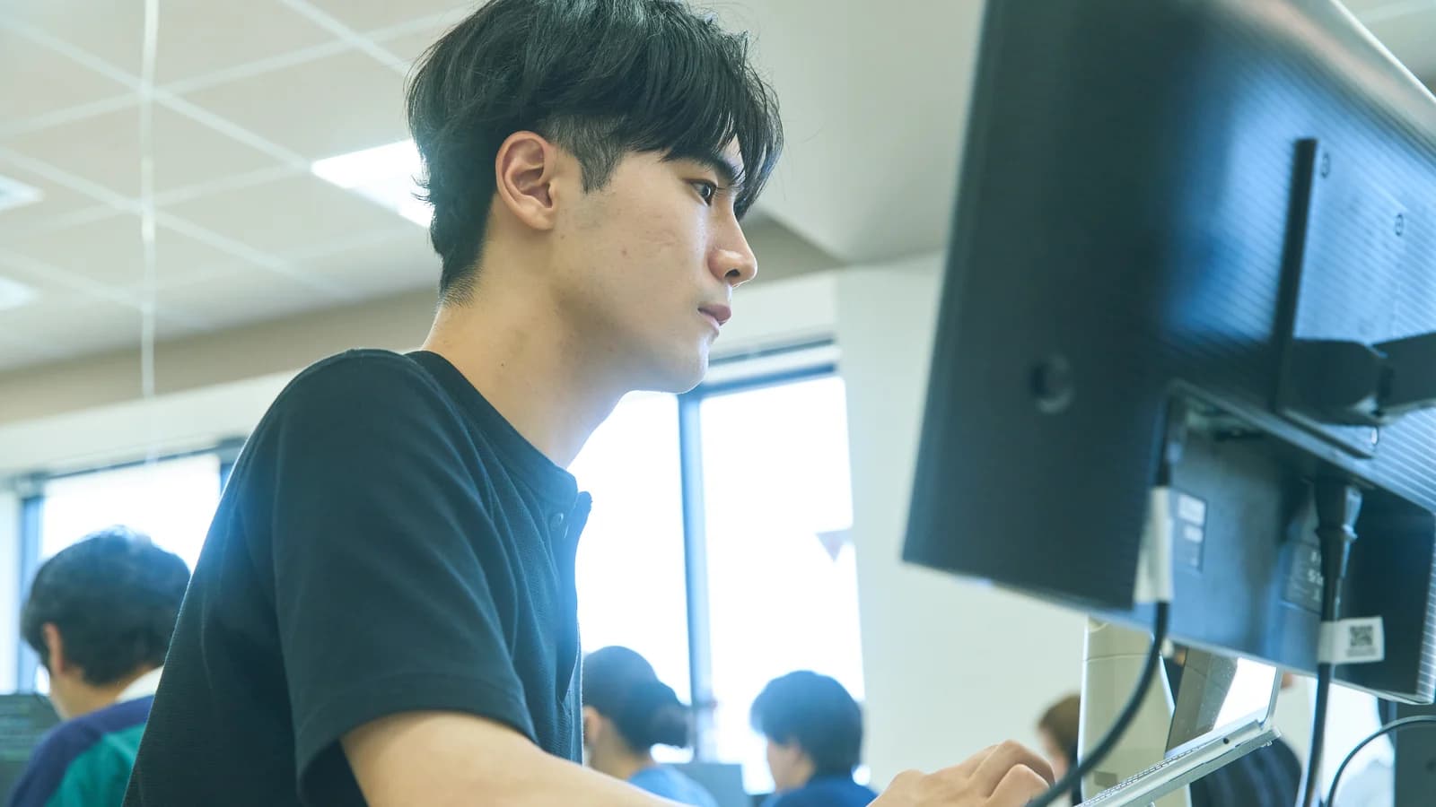 サブスクAdのLP・クリエイティブ設計ステップイメージ